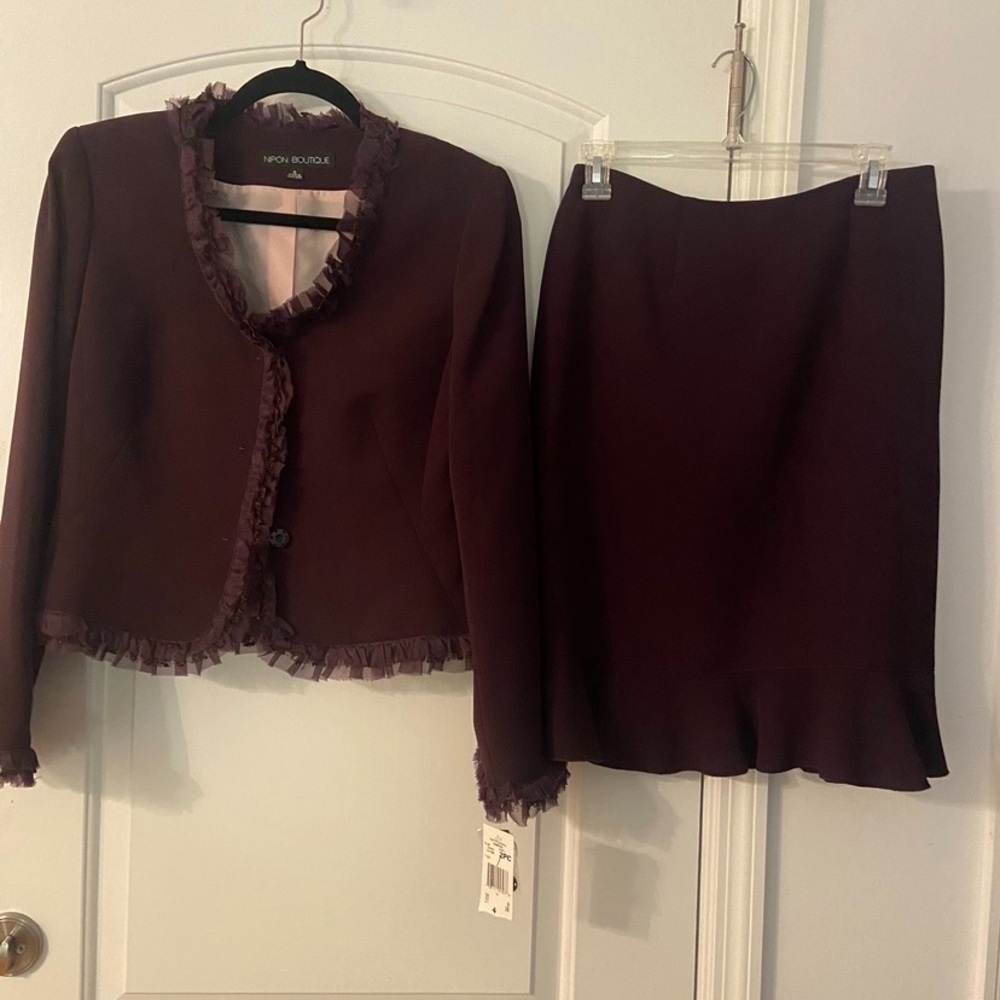 Women’s Burgundy Suit
